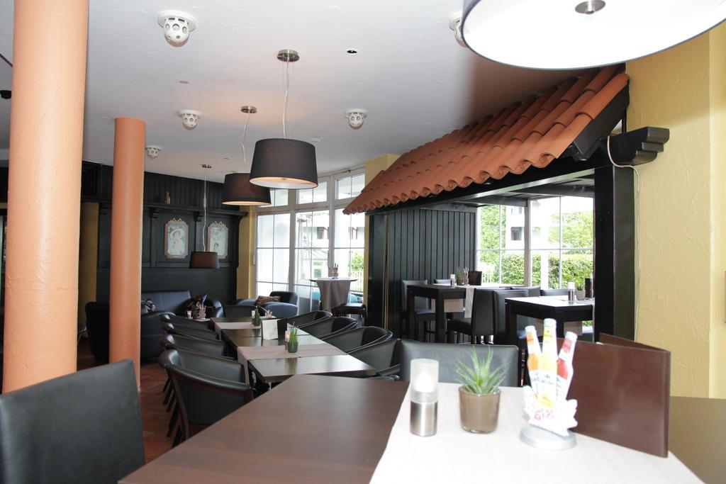Relexa Hotel Bad Salzdetfurth Zewnętrze zdjęcie